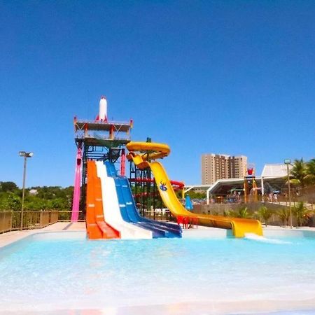 Villas Diroma - Ganhe 1 Dia No Diroma Acqua Park, Splash E Slide Caldas Novas Zewnętrze zdjęcie